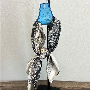 Sunday State | Black, Cream &  Paisley Scarf ✨